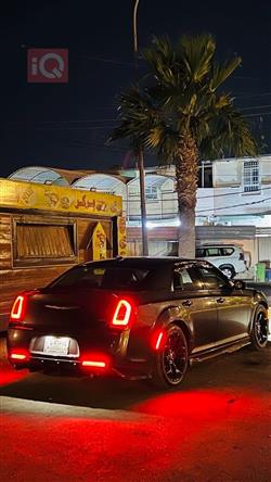کرایسلەر 300